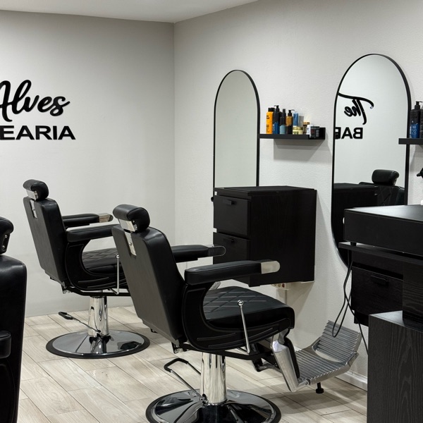 Corte e Barba na The Alves Barbearia